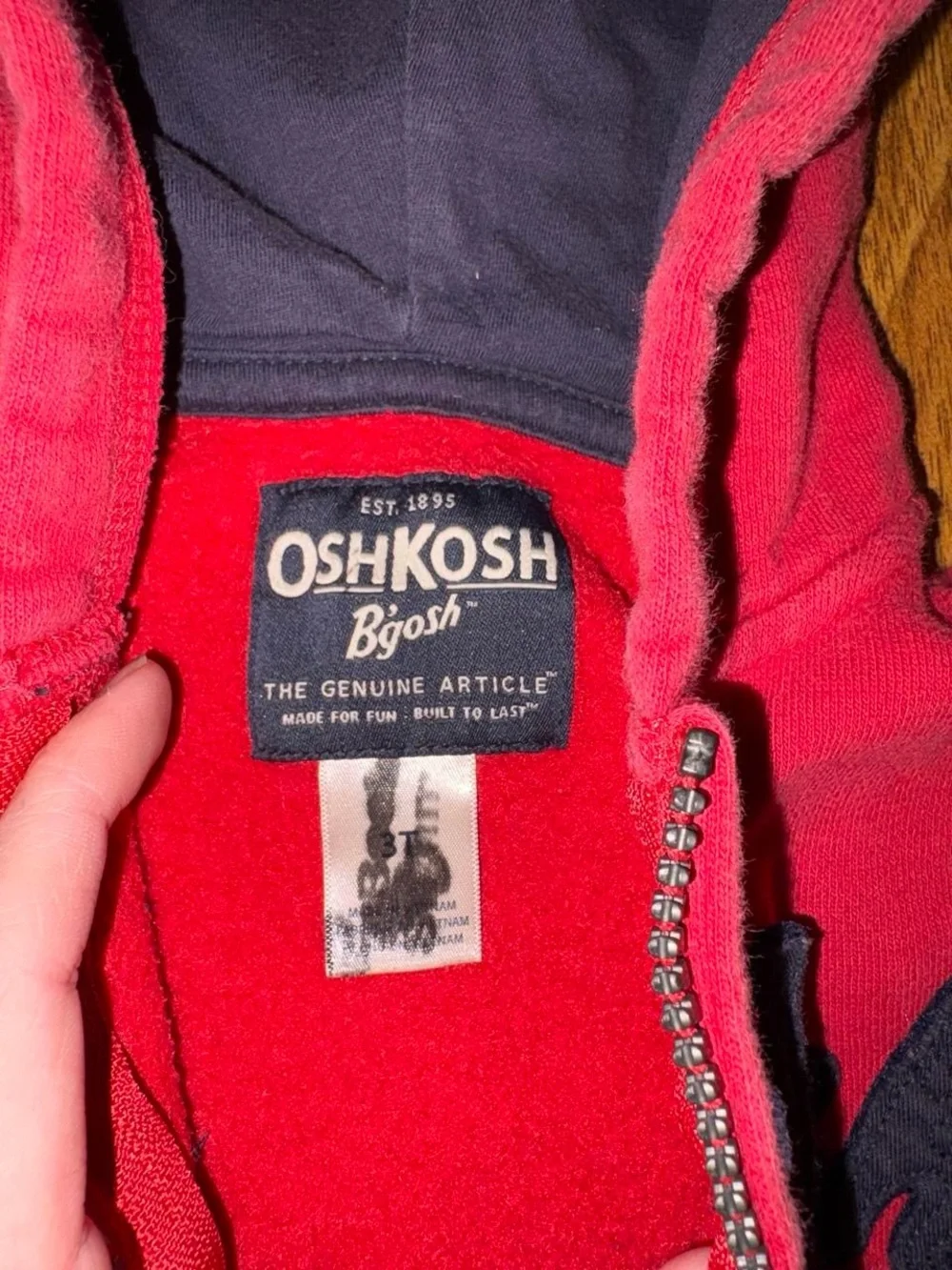 OshKosh Bgosh playful hooded features